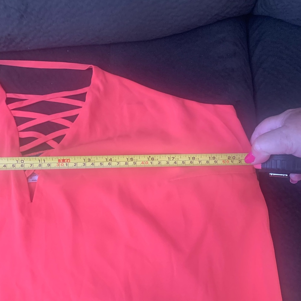 Dress - Picture 4 of 4